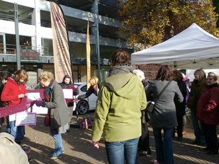 caravelle des femmes oct 2013 et journée droit des enfants 010